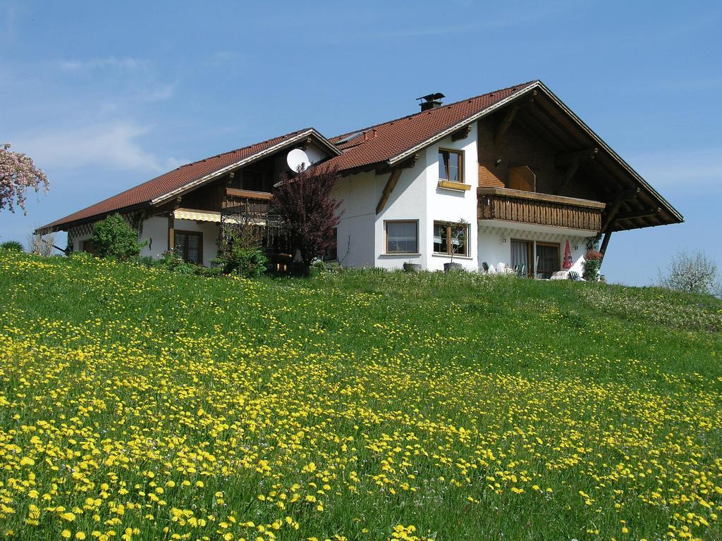 Ferienwohnungen Pension Sonnblick Krumbach  Exterior photo