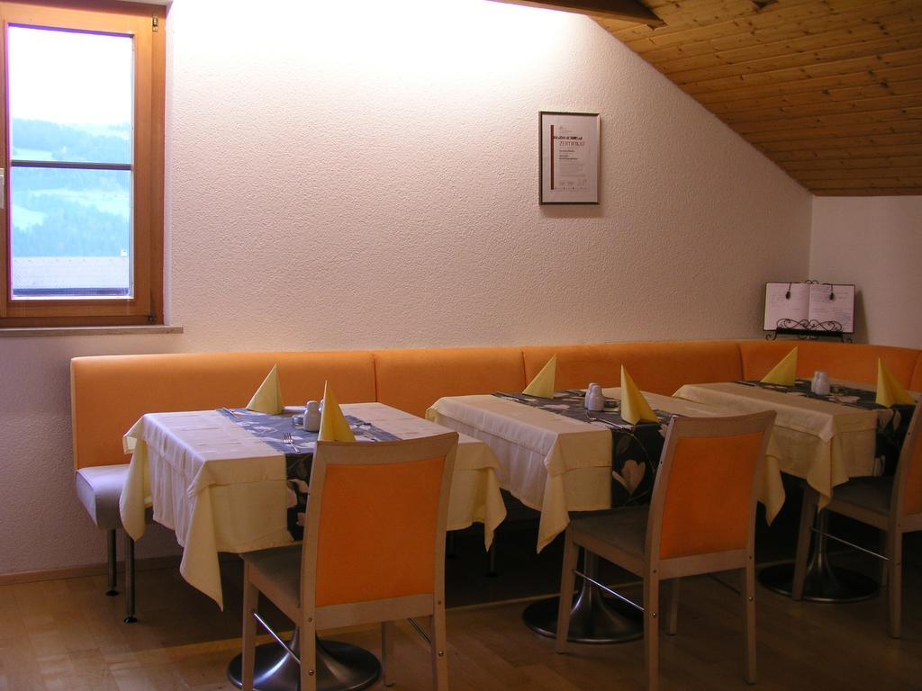 Ferienwohnungen Pension Sonnblick Krumbach  Exterior photo