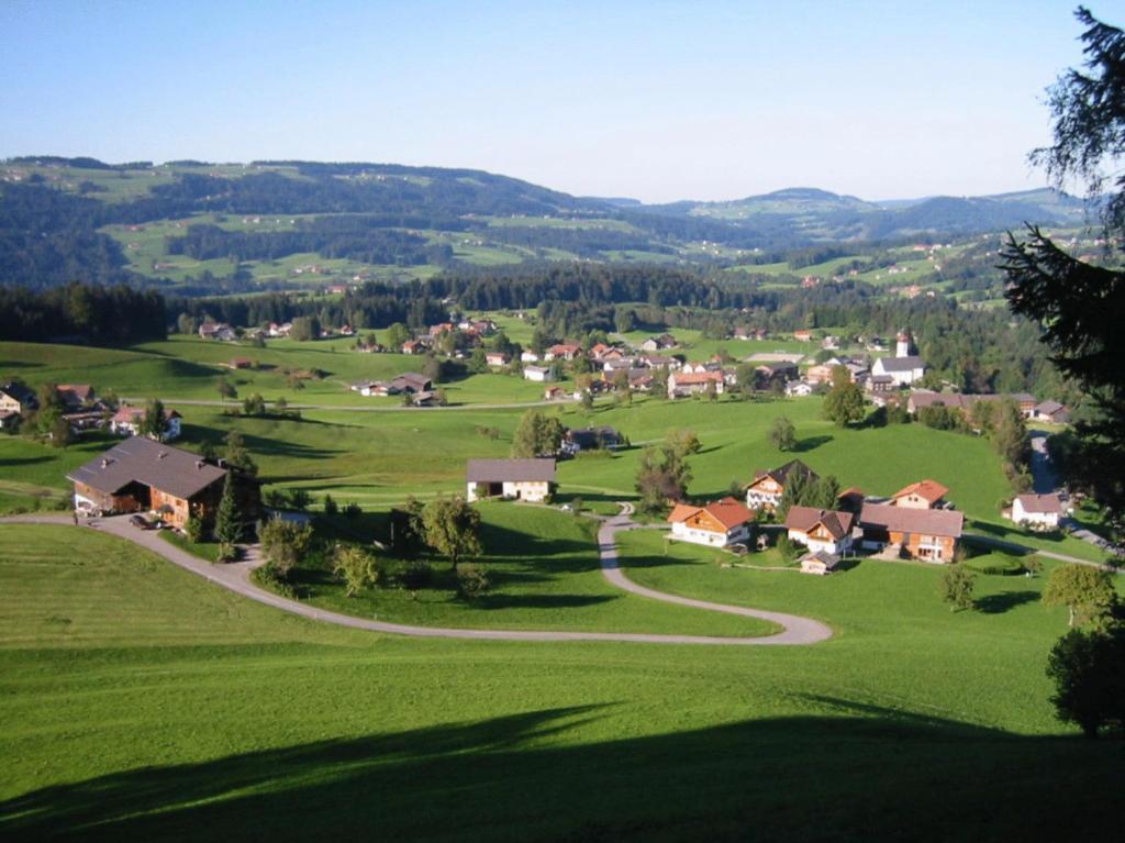 Ferienwohnungen Pension Sonnblick Krumbach  Exterior photo